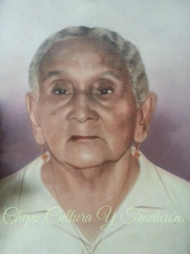 MUJER-BAYANERA-ANIZETA-LUNA.