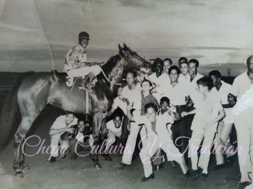 Hector Ernesto Garibaldo de los Reyes segundo-jinete chepano foto 1966.
