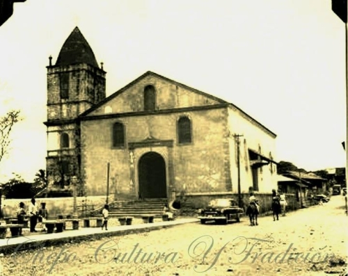 Iglesia 1947, ya se la había realizado la segunda remodelación en 1944, la primera fue en 1889. 